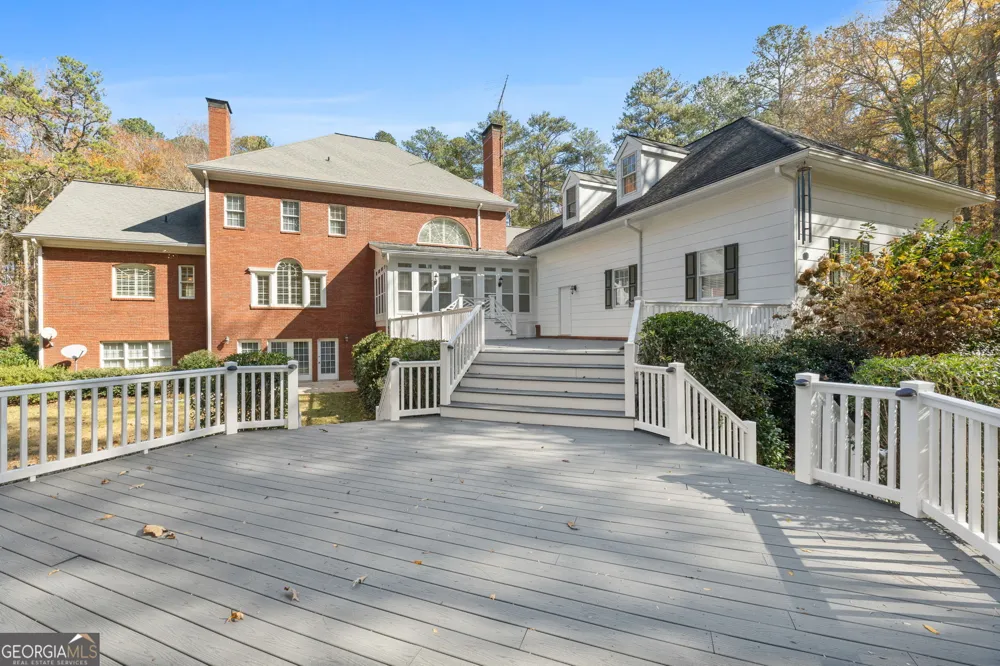 8467 Hearn RD Chattahoochee Hills, GA 30268
