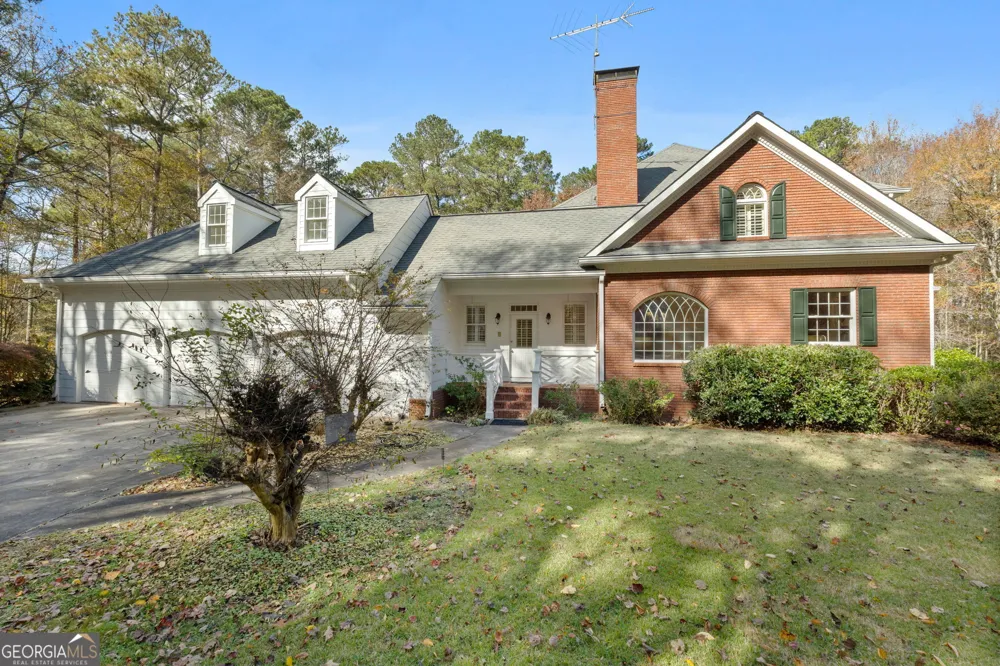 8467 Hearn RD Chattahoochee Hills, GA 30268