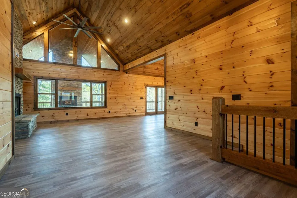 612 Kensington DR Mineral Bluff, GA 30559