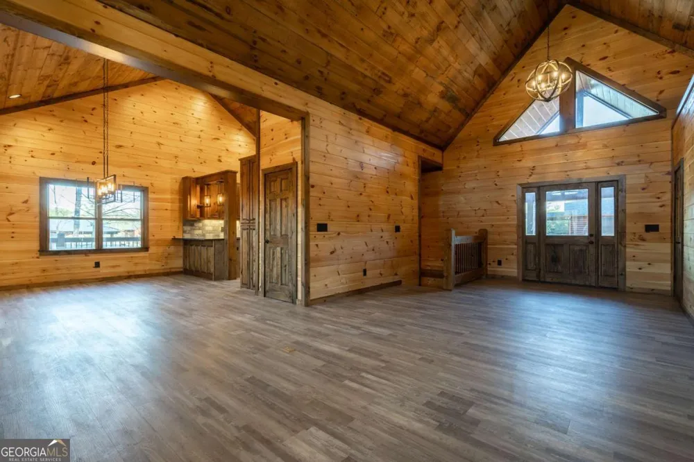 612 Kensington DR Mineral Bluff, GA 30559