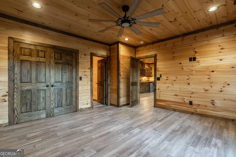 612 Kensington DR Mineral Bluff, GA 30559