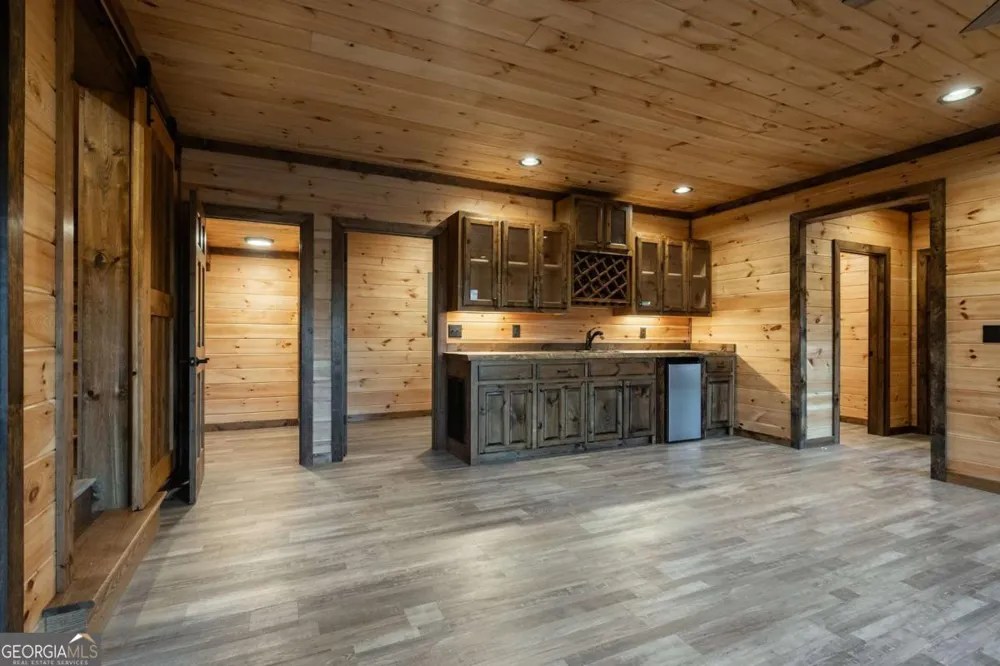 612 Kensington DR Mineral Bluff, GA 30559
