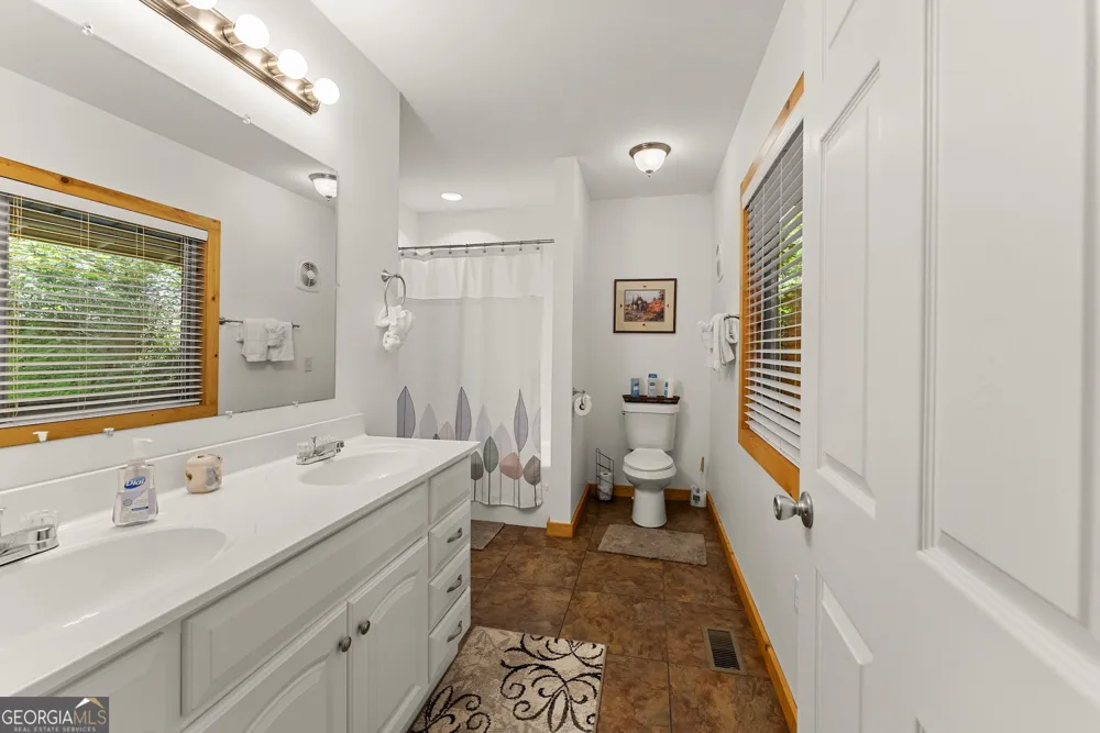 133 Bleckley Place LN Clayton, GA 30525