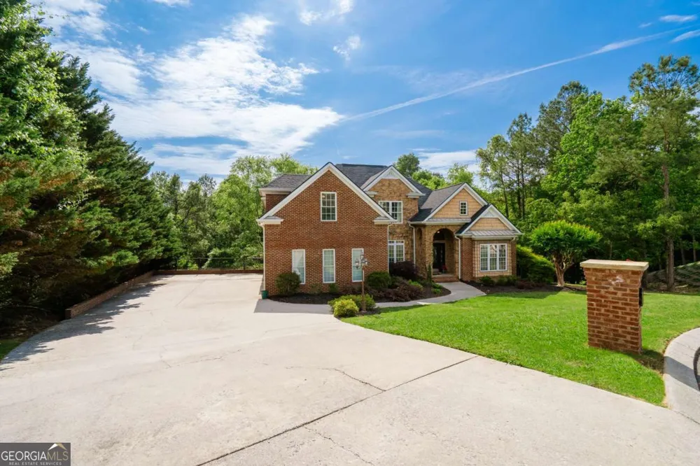 411 Overlook WAY Cohutta, GA 30710