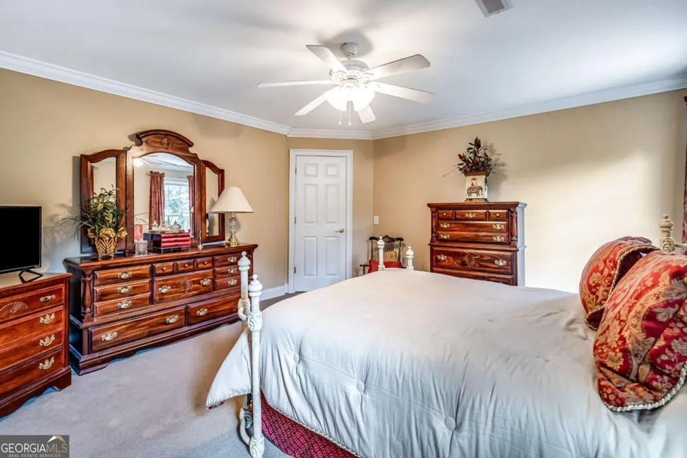 411 Overlook WAY Cohutta, GA 30710