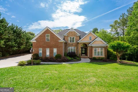 411 Overlook WAY