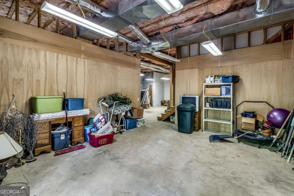 411 Overlook WAY Cohutta, GA 30710
