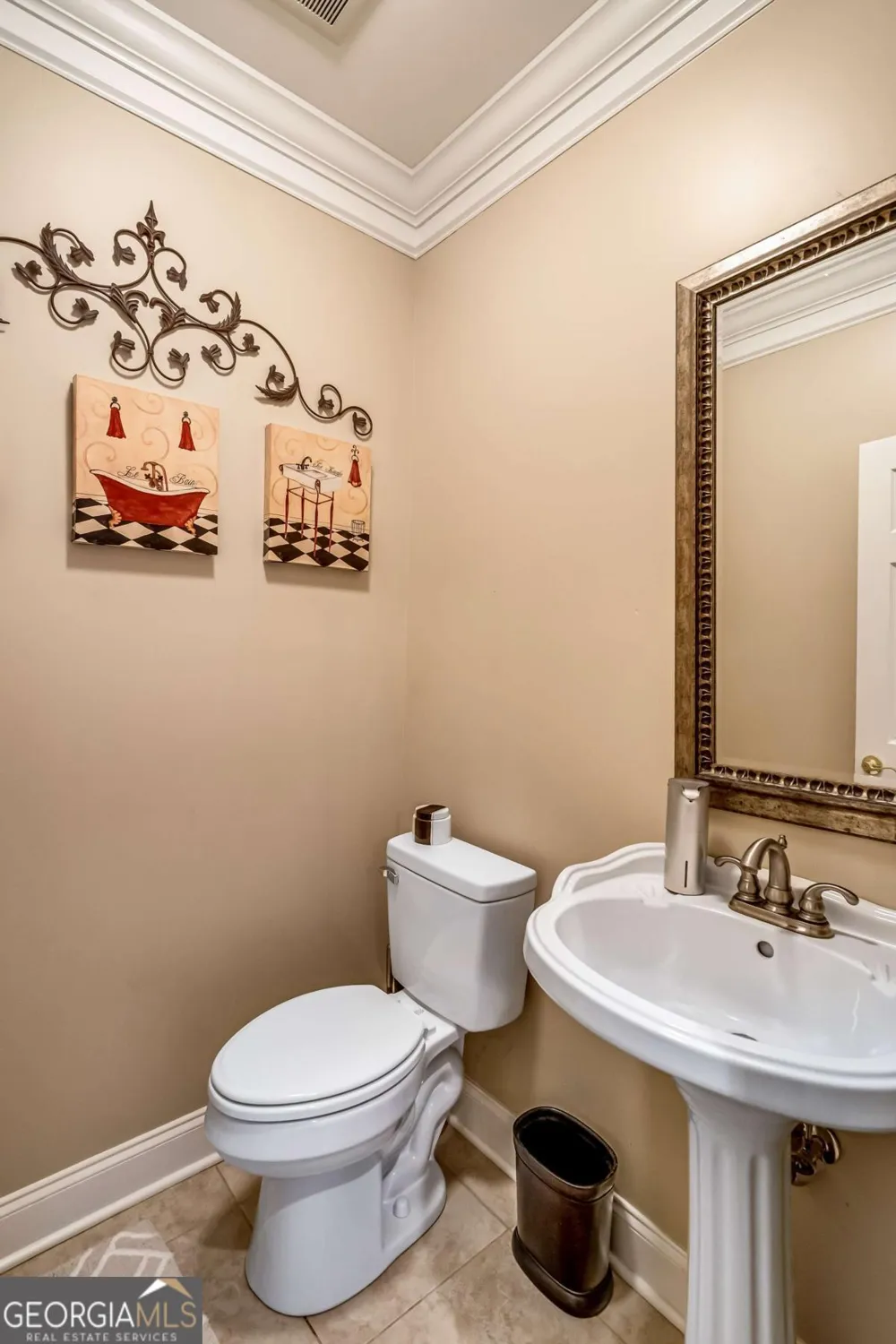 411 Overlook WAY Cohutta, GA 30710