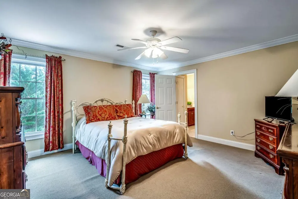 411 Overlook WAY Cohutta, GA 30710