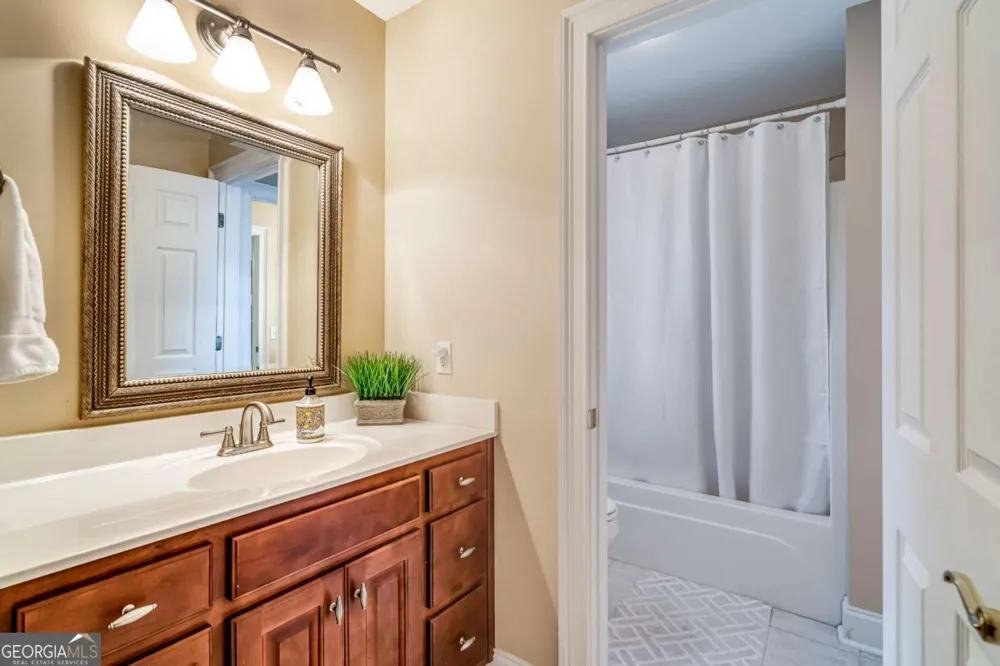 411 Overlook WAY Cohutta, GA 30710