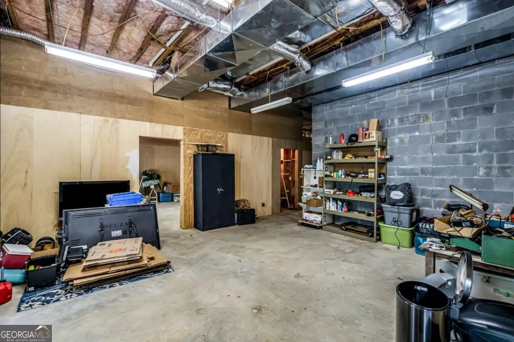 411 Overlook WAY Cohutta, GA 30710