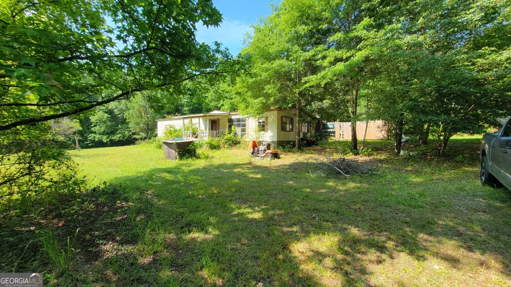 8235 WEST CARROLL RD Whitesburg, GA 30185