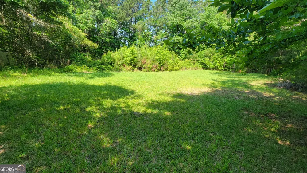 8235 WEST CARROLL RD Whitesburg, GA 30185