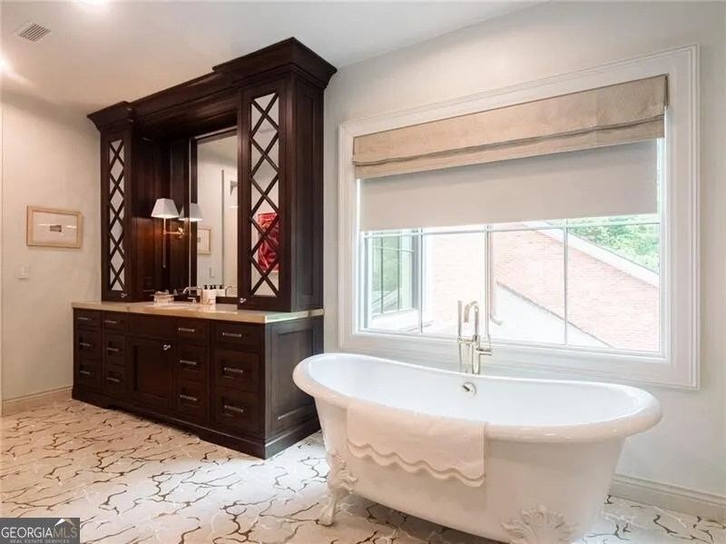 4615 Northside DR Atlanta, GA 30327