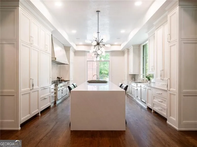 4615 Northside DR Atlanta, GA 30327
