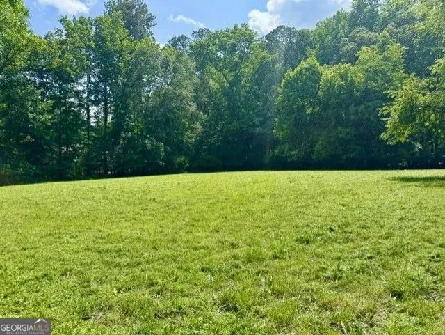 15575 Thompson RD Alpharetta, GA 30004