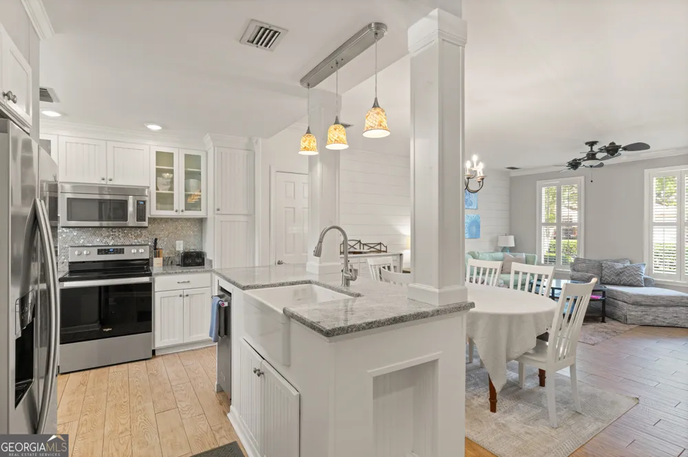1035 Beachview DR St. Simons, GA 31522
