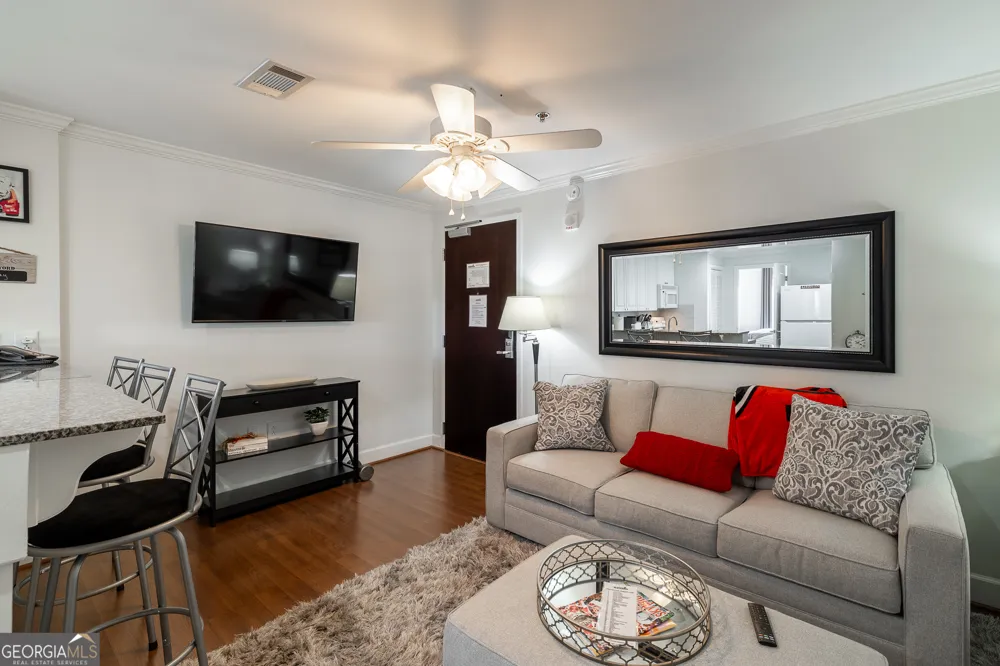 250 W Broad ST Athens, GA 30601