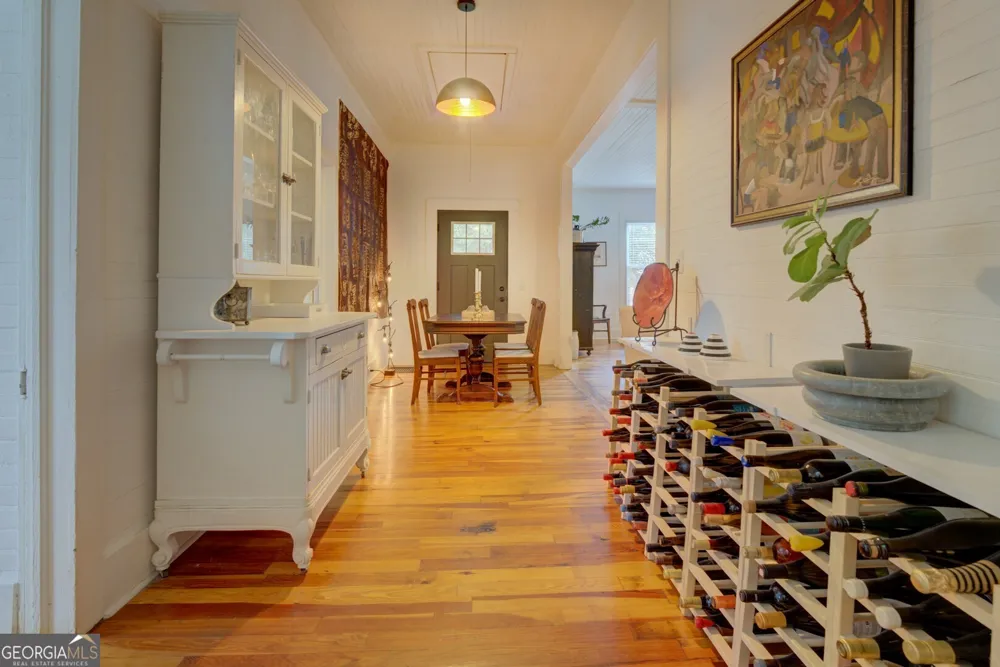 2 N Broad ST Porterdale, GA 30014