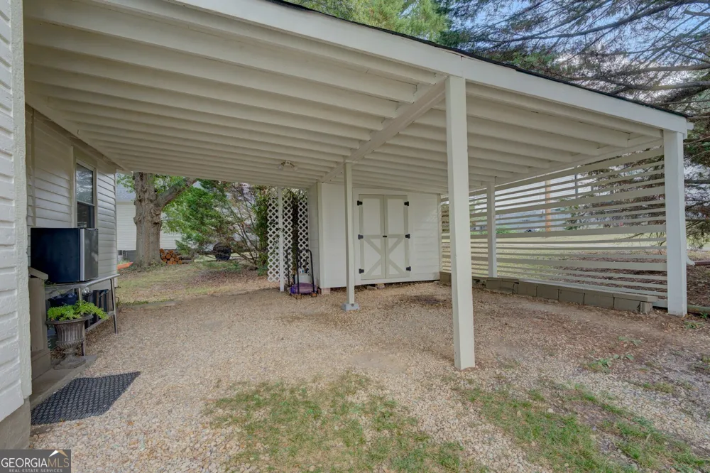 2 N Broad ST Porterdale, GA 30014