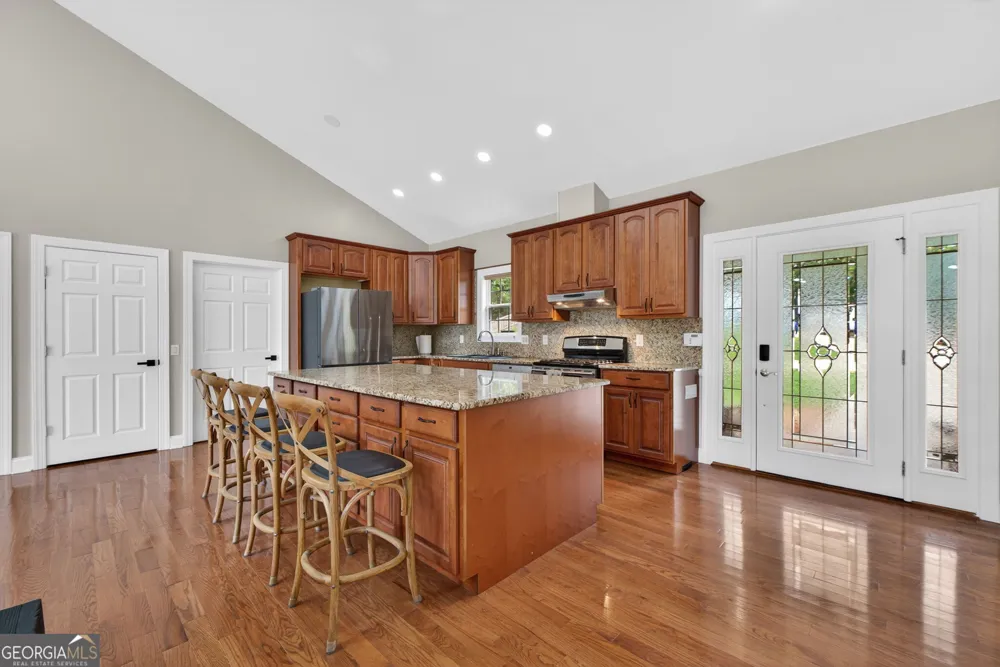 8258 Jackson Lake RD Monticello, GA 31064