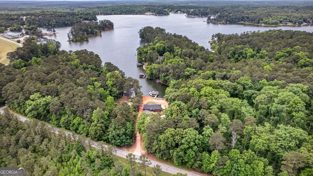 8258 Jackson Lake RD Monticello, GA 31064