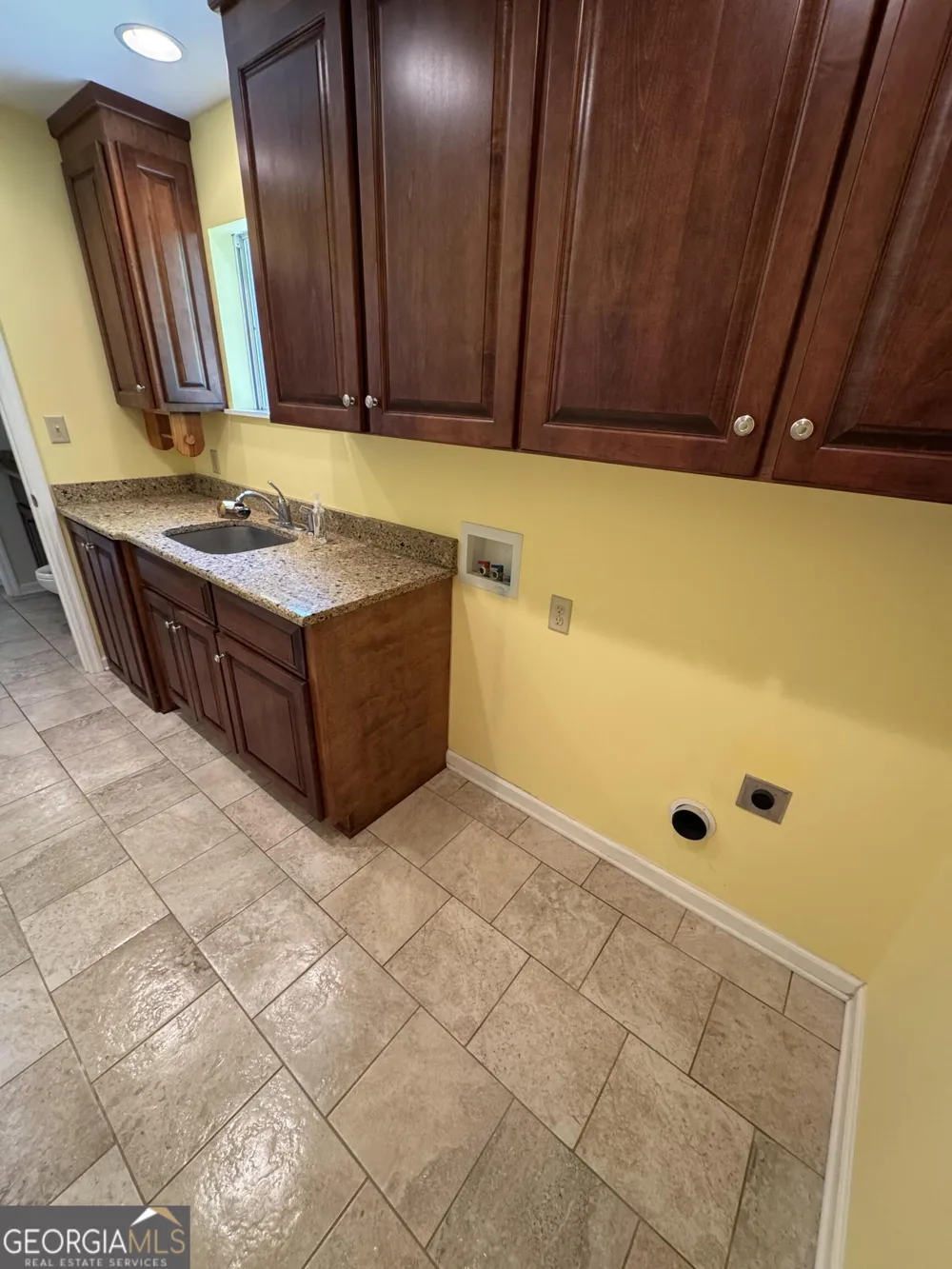 355 Summerhill RD Thomasville, GA 31757