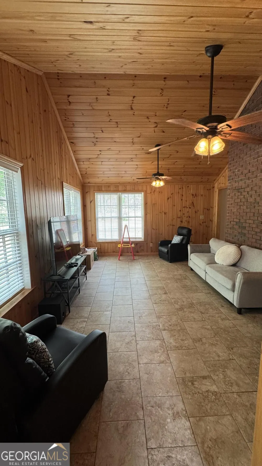 355 Summerhill RD Thomasville, GA 31757