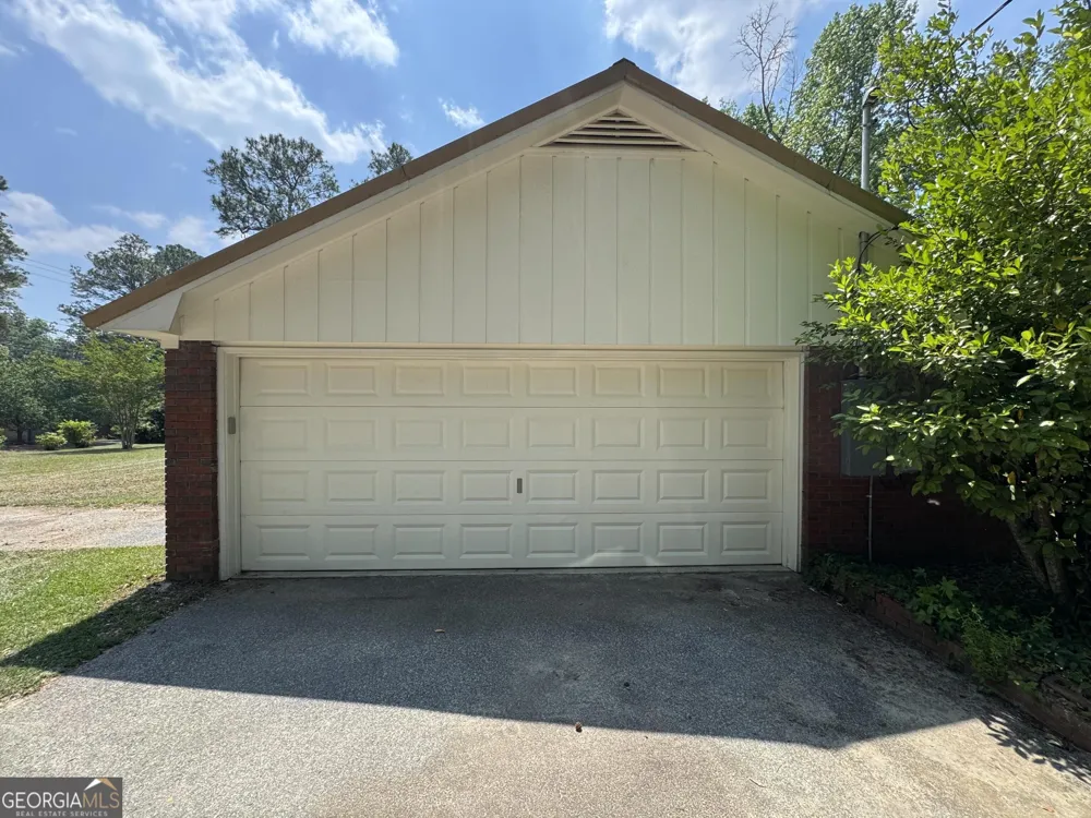 355 Summerhill RD Thomasville, GA 31757