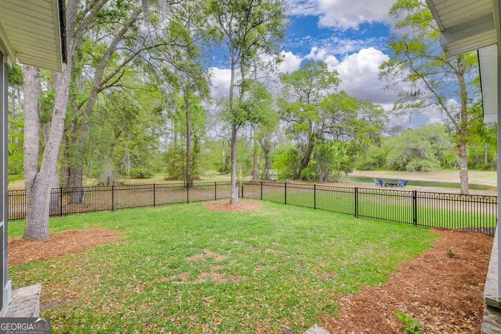 1037 Lake Side DR NE Townsend, GA 31331
