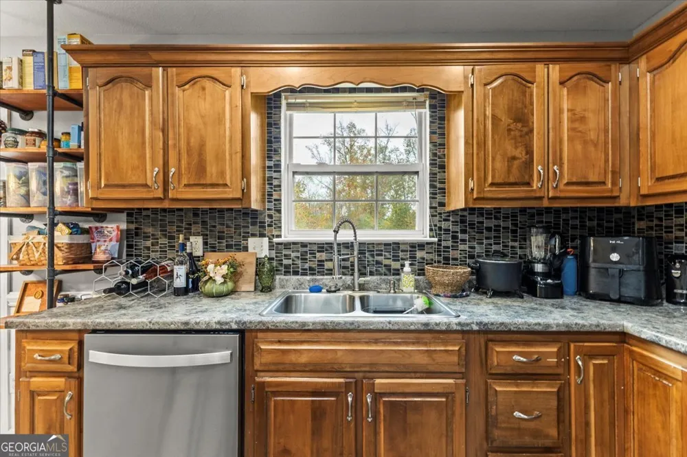 425 Creeks Jewell DR Ringgold, GA 30736