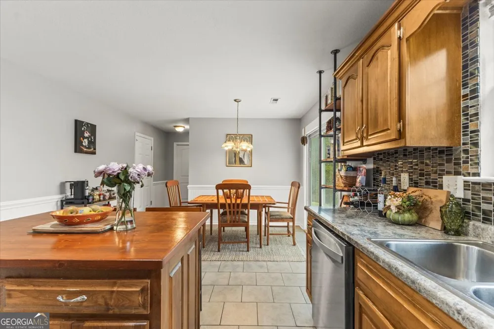 425 Creeks Jewell DR Ringgold, GA 30736