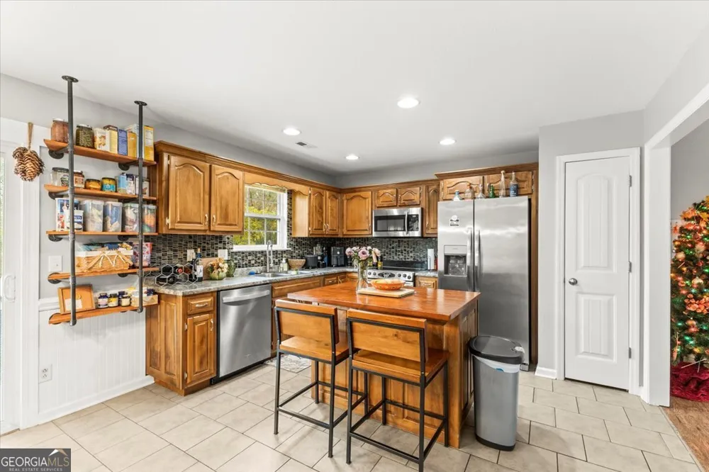 425 Creeks Jewell DR Ringgold, GA 30736