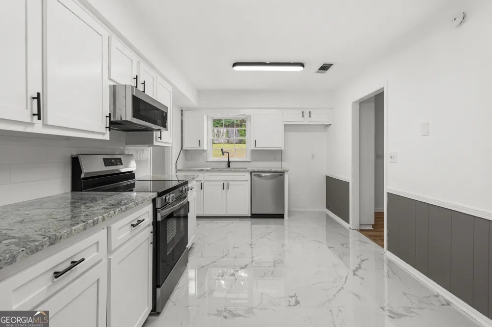 6143 BROOKLET DR Columbus, GA 31909