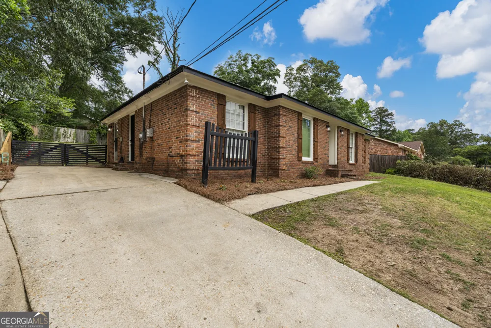 6143 BROOKLET DR Columbus, GA 31909