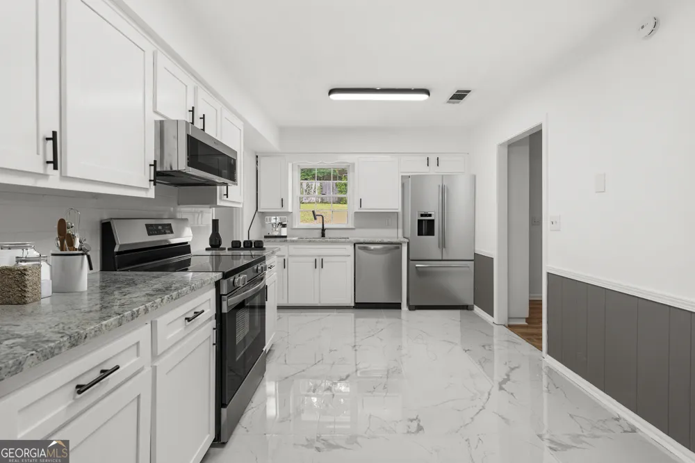 6143 BROOKLET DR Columbus, GA 31909