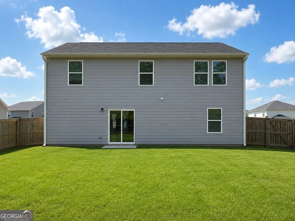 93 Oxford LN Kingston, GA 30145