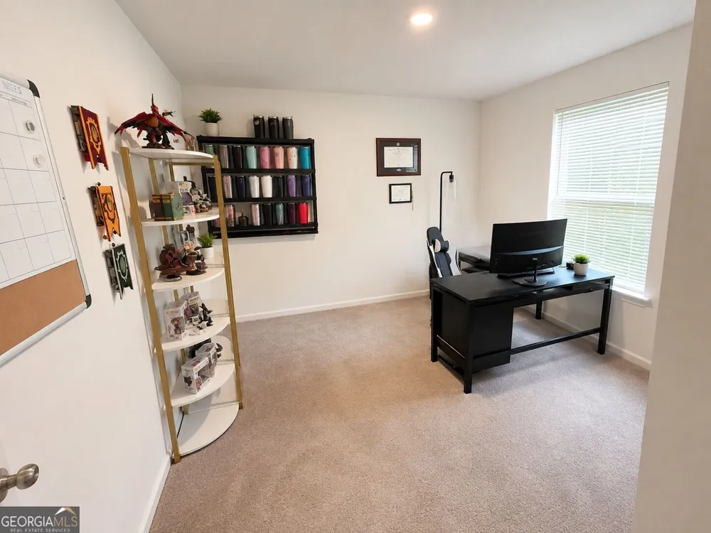 93 Oxford LN Kingston, GA 30145