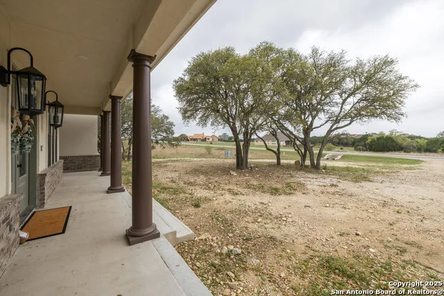 1062 Lariat Bandera, TX 78003