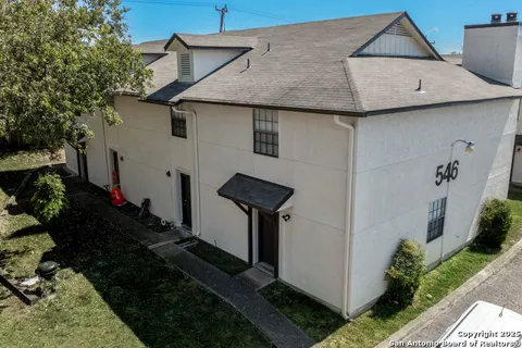 546 Dukeway