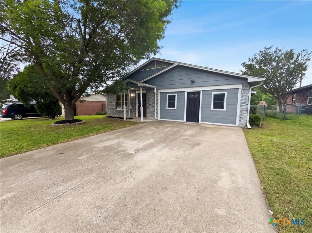 203 W Hogan Drive Copperas Cove, TX 76522
