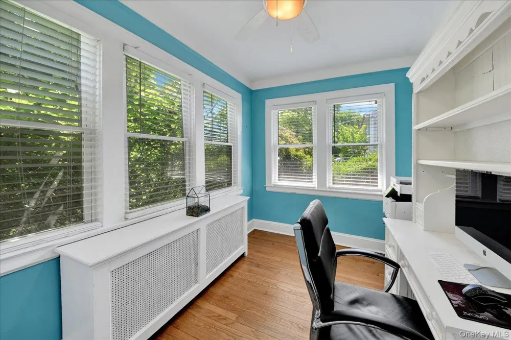 183 Elwood Avenue Hawthorne, NY 10532