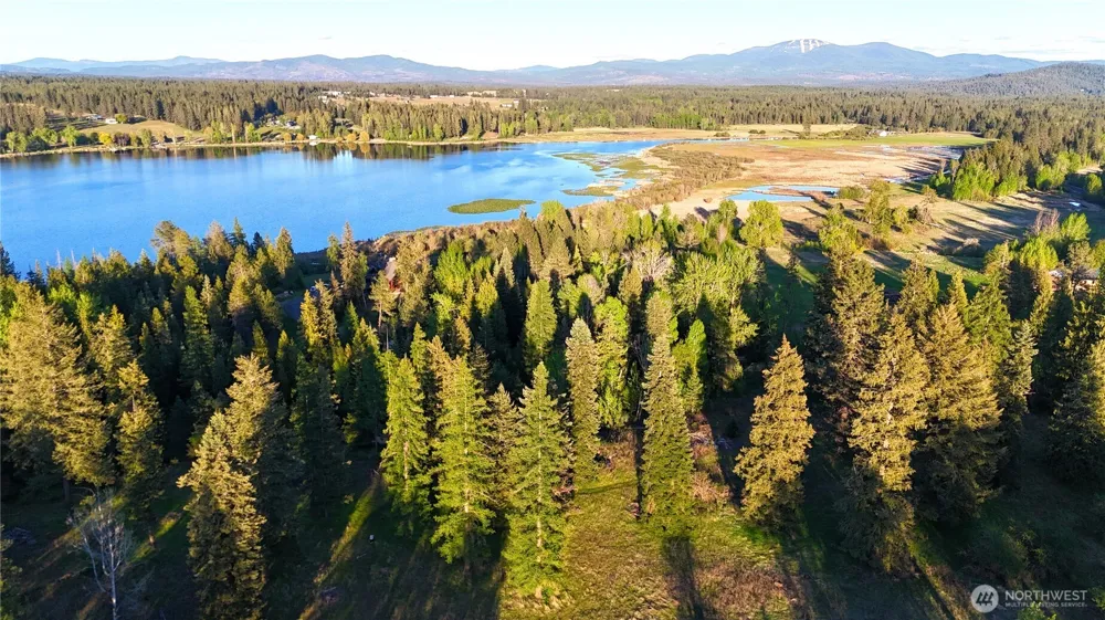 2 XXXX E Eloika Lake Road Deer Park, WA 99006