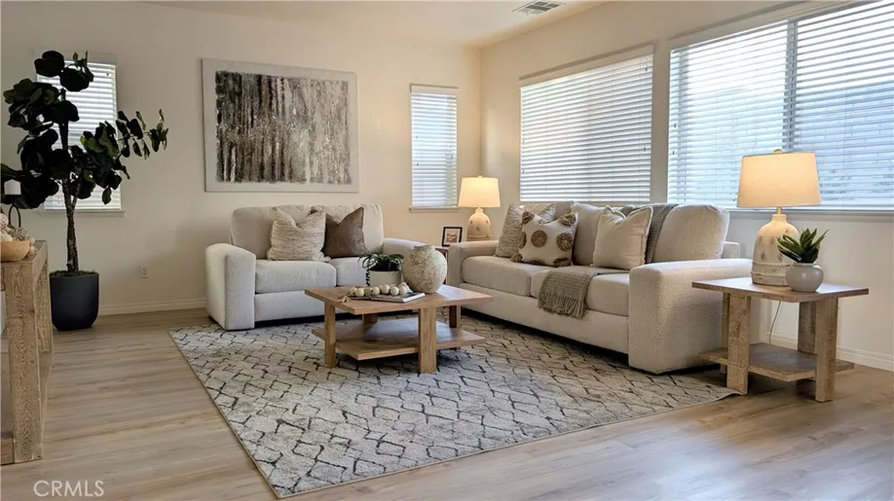 6341 Waterstone Fontana, CA 92336