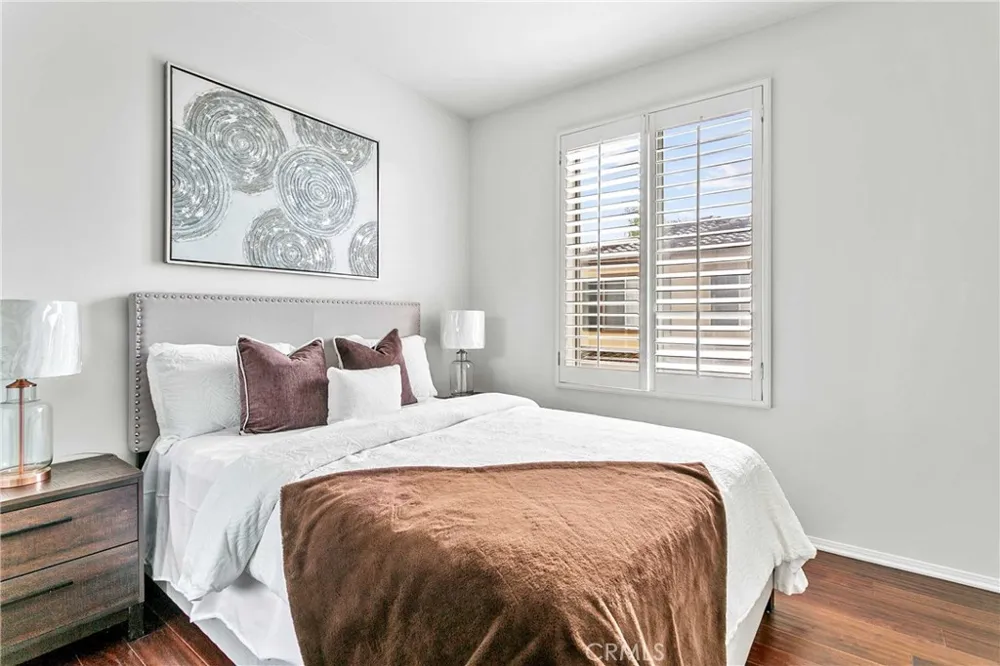 6 Del Carlo Irvine, CA 92606