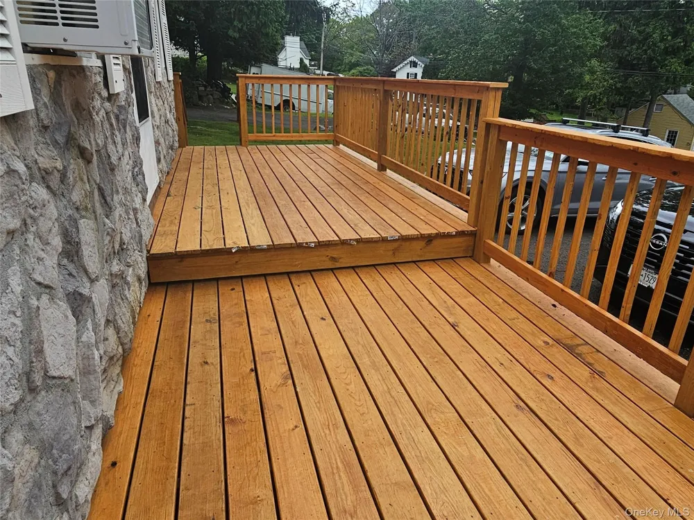79 Buckberg Road Tomkins Cove, NY 10986