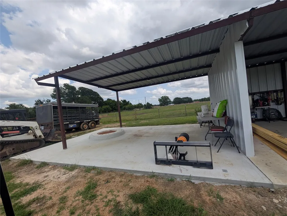 13504 Hudson Farms Road Franklin, TX 77859