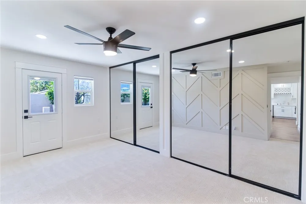 4122 Loma Irvine, CA 92604