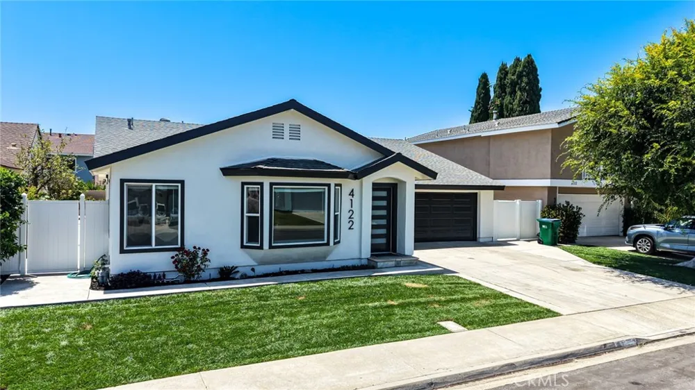4122 Loma Irvine, CA 92604