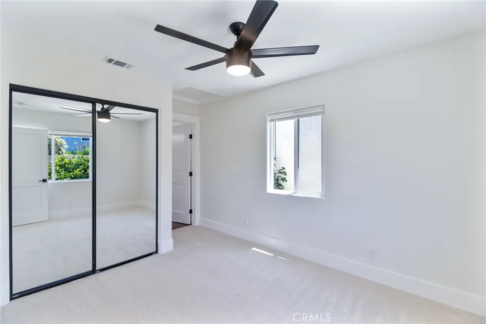 4122 Loma Irvine, CA 92604